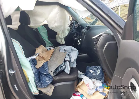 2018 Kia Soul z USA, uszkodzony, nr VIN KNDJN2A22J7592107